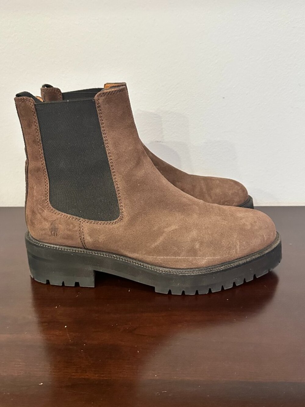 Polo Ralph Lauren Chelsia Boots Brown Suede Women's Size 10B